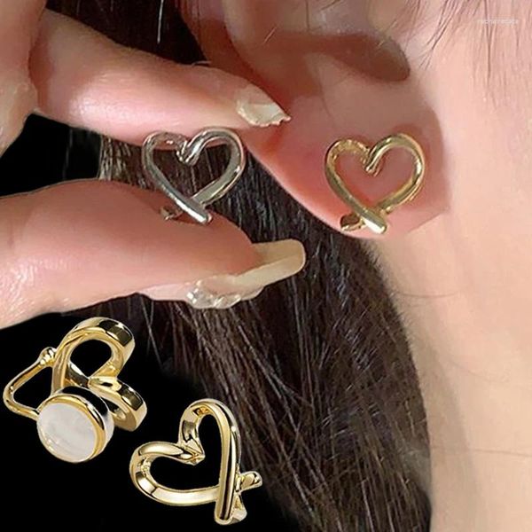 Boucles d'oreilles à dos 1/2 paires, Clips d'oreille simples en forme de cœur irrégulier pour femmes et filles, clou en Silicone sans perçage, boucles d'oreilles coréennes, bijoux cadeaux de fête