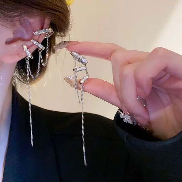 Pendientes traseros 1 Uds borla larga de diamantes de imitación no perforante pendiente de Clip de oreja para mujer cadena de cristal brillante joyería de perforación de cartílago falso