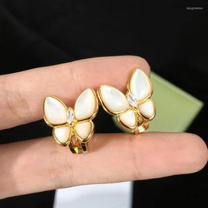 Pendientes traseros bonitos pendientes con Clip de aguja para oreja moda Micro mosaico superior CZ concha Natural blanca mariposa para mujer joyería de lujo