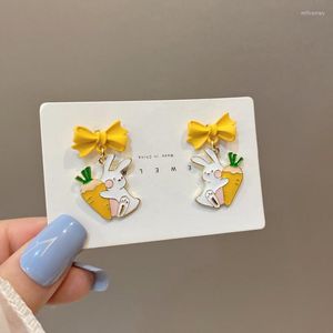 Backs oorbellen schattige email Cartoon wortel oor clips mooie grappige witte clip op met piercing voor vrouwelijke meisjes