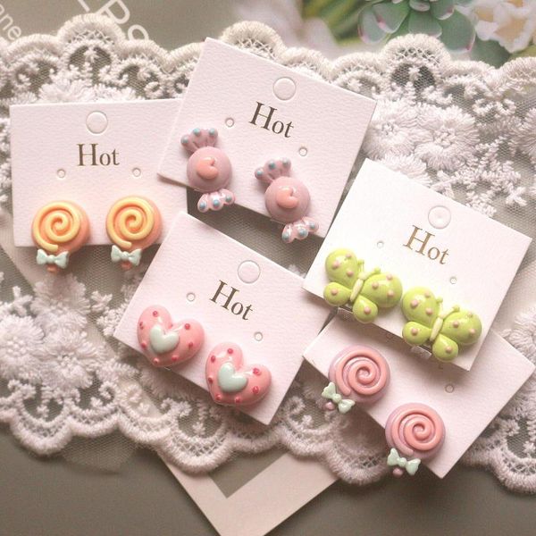 Dos Boucles D'oreilles Mignon Styles Fruits Bonbons Coeur Papillon Clip Sur Pour Enfants Filles Pas Percé Boucle D'oreille Bijoux Jouer Costume