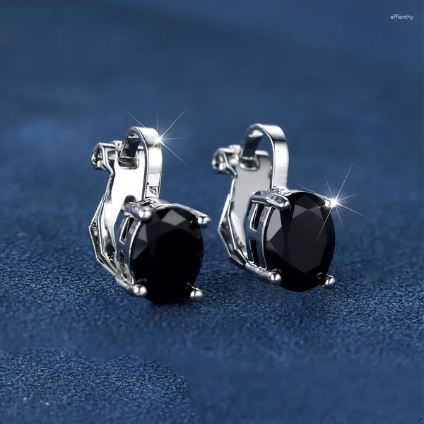 Dos Boucles d'oreilles Dainty Oval Cut Non Pieced Clip On Black Stud Argent Plaqué Cristal CZ Stone Délicat Daily Wear Bijoux Pour Femmes