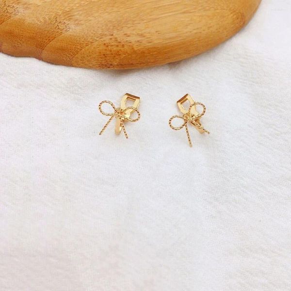 Boucles d'oreilles dos faux Piercing couleur or nœud papillon Clip sur mignon petit manchette d'oreille géométrique boucles d'oreilles Non percées femmes bijoux en métal