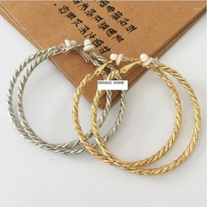 Dos Boucles D'oreilles Mode Femmes Sans Boucles D'oreilles Percées Bijoux Double Anneau Tordu Exagéré Grande Oreille