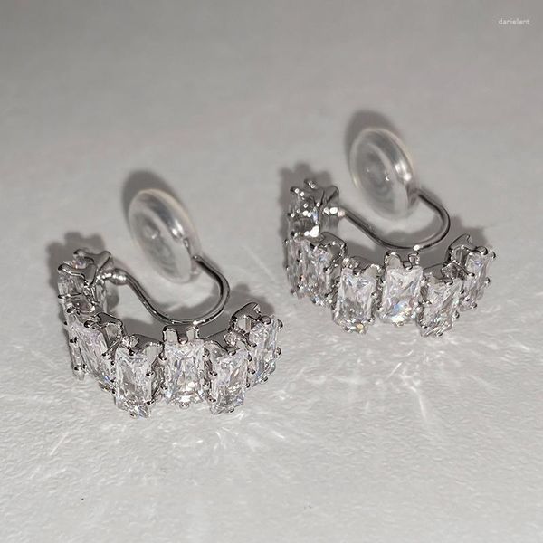 Pendientes traseros Fino Sparkle Zircon C Forma Ear Cuff Clip de metal para mujeres sin piercing Cartílago Boda al por mayor