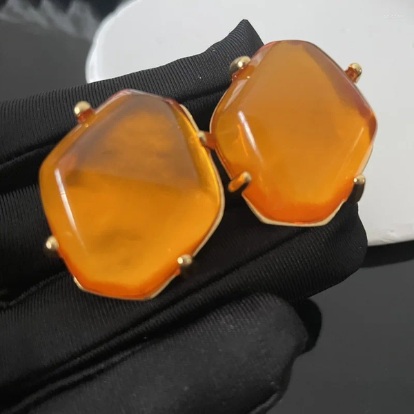 Boucles d'oreilles à dos motif géométrique français, Clip d'oreille Transparent Orange, léger, luxe rétro pour faire l'ancienne mode Simple européenne et américaine