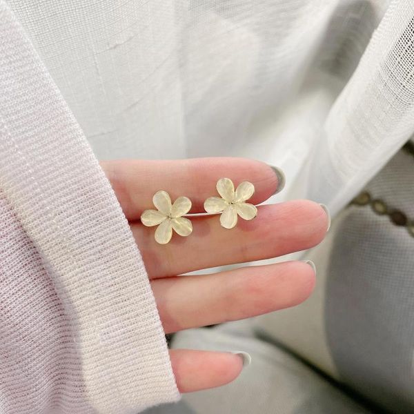 Dos Boucles D'oreilles Mode Coréenne Minimaliste Petite Fleur Clip Sur Pas De Piercing Mignon Opale Pétale Sans Femmes