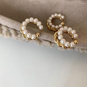 Dos Boucles D'oreilles Coréen Or Couleur Double Cercle Twist Perle Oreille Manchette Vintage Géométrique Oreille Faux Piercing Perles Clip Sur Boucles D'oreilles