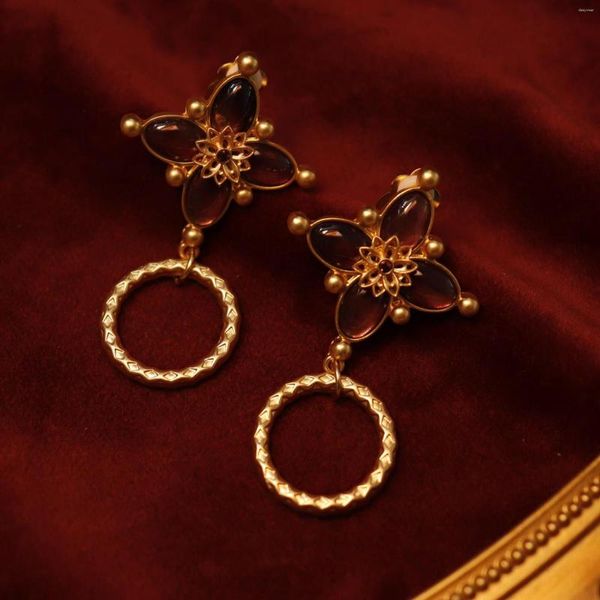 Pendientes traseros Clips para las orejas de corte vintage Luz medieval Flor de naranja de lujo Conjunto de círculo dorado de alto tacto con piedras preciosas