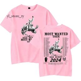 Bad Bunny Most Wanted Tour 2024 Haute Qualité Élégant Hommes T-shirt Femmes Hommes Mode D'été O-cou À Manches Courtes Vintage T Shirtdesigners À Manches Courtes 9511