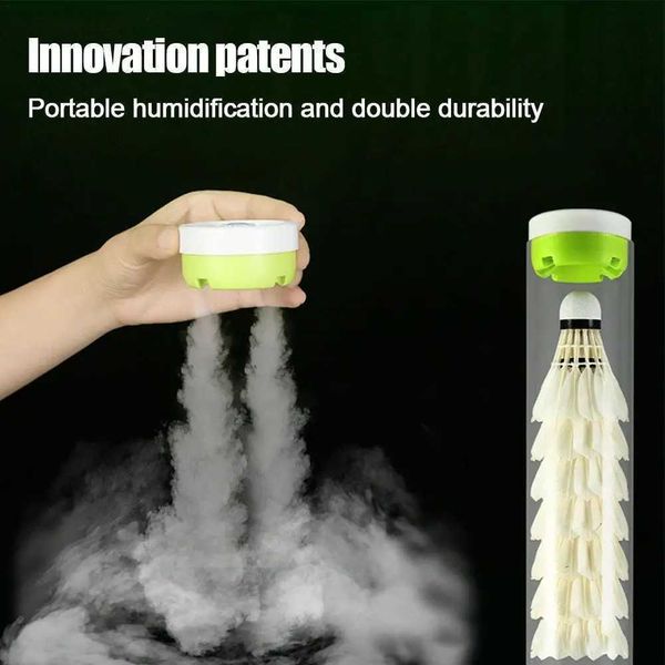 Badminton sets mini humidificateur Air Charge Portable Holding Ball Feather Hydrating Travel Plug Adaptateur S52401