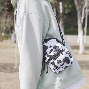 Sac 2023 Arrivée Vache Noir Et Blanc Contraste Mini Sling Nylon Mode Sac À Main Décontracté Voyage Super Léger Portable