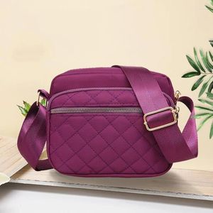 Sac 2024 Sacs de messager pour femmes pour sac à main en nylon dames féminines dames crossbody fermeture