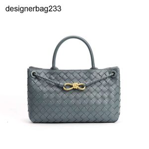 Sac Sacs Épaule Est/Ouest Femmes Tissé Bottegs Selle Andiamo Lady Nouveau Sac Fourre-Tout Grand Populaire Designer Capacité Totes Mode 2024 Straddle Classique XCWX