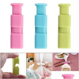 Clips para bolsas Sellado de chips portátil Snack Food Spring Sealer Freshkee Clamp Herramienta de plástico Accesorios de cocina Lx5403 Drop Delivery Home G Dhxge