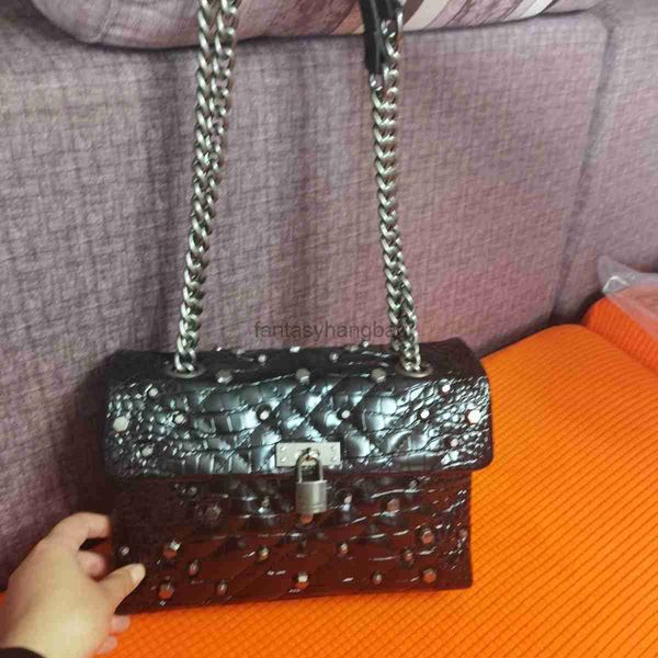 Bag Eagle Head Kurt London Geiger Cow Wide Crocodile Caqueta Riveta Bolsa Bolsa de cuero Diagonal de un solo hombro Bolsa para mujer