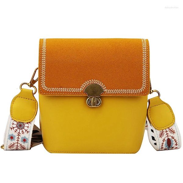 Sac Elegant Feme Feme Matte Flip Bucket 2024 Fashion Quality Pu Leather Women's Designer Handsbag Lock Bags Messenger Sacs de messager