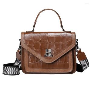 Sac à mode en cuir grande capacité 2024 TRENDY TOP LAYER COMPORT COWIDE CODIDILE MESSENGER MESSENGER Messager