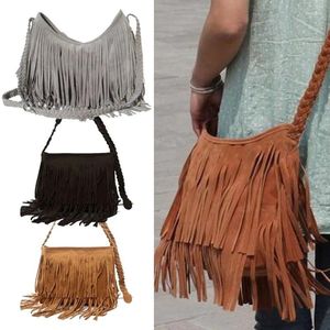 Bolsas de moda Mujeres Tassels sólidos Trending Crossbody Leede Fringe Casual Capass Capacidad Bags de mensajería 2024