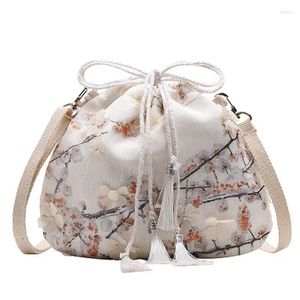 Sac femelle Fashion printemps et été petit sac de fée de style chinois Hanfu broderie ancienne messager du vent