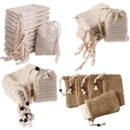 Bolsa de ahorro hecho a mano Mesh natural exfoliando la bolsa de jabón de sisal con bolsas de burbujas de soporte para el cordón para el baño de ducha y secado S