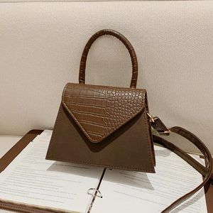 Sac à main de la mode de haute qualité pour femmes Pu Leather Crocodile Grain Sacs Sacs Cross Crossbody Femme décontractée