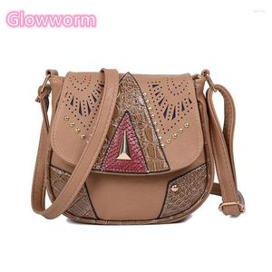 Tas nationale stijl dames messenger tassen vintage schouder pu lederen hol uit klinknagel dames crossbody handtas voor