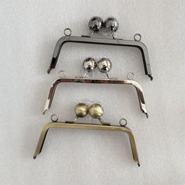 Tasonderdelen Accessoires 17,5 cm Big Ball Purse Frame Huwelijkslot Clasp met schroeven Handtas Haak Ronde Hanger Onderdelen Handgemaakte tas Hardware Accessoires 230815