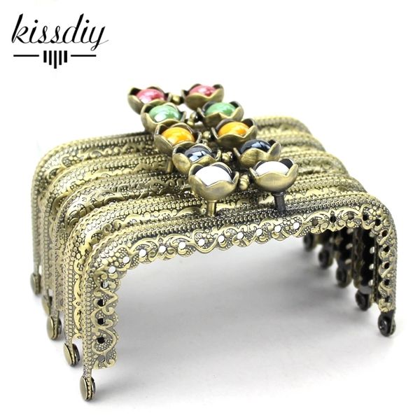 Pièces de sac Accessoires KISSDIY 5pcs mélanger la couleur 8.5cm tête de lotus Porte-monnaie en métal Cadre Bronze Carré Dentelle baiser fermoir Poignée DIY Pochette Accessoires 230719