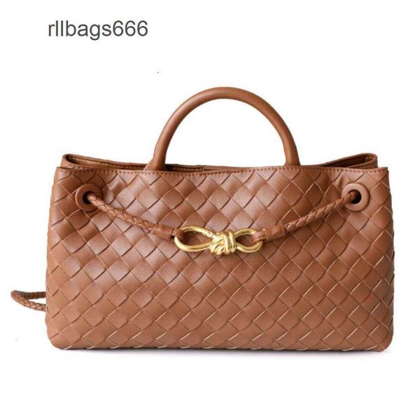 Bag Top Bottegs Classic Venetas Women's Women's Shower Couche 29cm Sacs Cowhide Metal Lady en cuir totes Handbag Rope Luxury Buckle Woven High One Designer ANDIAMO BCX7