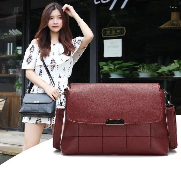 Bag Women's 2024 Fashion Housing Mastain Messenger Flip Madre Middle-Eby Lady Bordery Pequeña Plaza