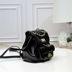 Bagfashionable Chaîne polyvalente pour femmes Small New Lingge Sac Lingge Wax Pack Huile Sac à dos en cuir véritable veau parfumé