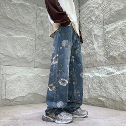 Jeans de fleurs amples pour hommes à la mode ultra-fin à la jambe large jeans pour hommes street street hip-hop pantalon denim raide lâche pantalon masculin s-xl 240430