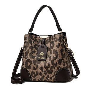 Tassen 2021 Hoge Kwaliteit Vrouwelijke Mode Pu Lederen Emmer Handtas Merk Designer Dame Schouder Cross Body Tassen Vrouwen handtassen