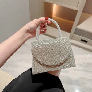 Tassen 2023 NIEUWE FASHIER DRAMEN DIAMAND KOPPELTE HANDBAKS BLING AVONDEN TURNE MINI Feest Diner Wallets 2 kleuren Drop verzending