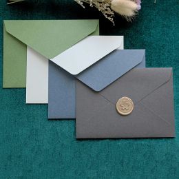 Sacs 40pcs / lot rétro enveloppe Highgrade Western Style Multicolor Cartes postales enveloppes pour les invitations de mariage PAPELERIE