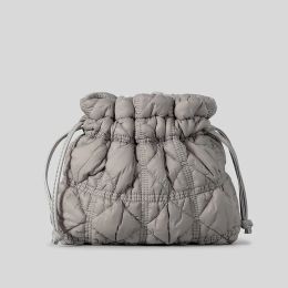 Sacs Sac à godet matelassé en nylon décontracté concepteur femme rembourrée sacs d'épaule poffeuse doux sac à bandoulière léger en tout petit sac à main