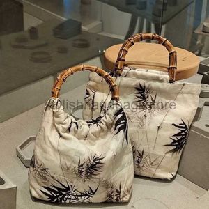 Bolsos Bolso de nuevo estilo elegante de China Bolso tejido de vid de mariposa Bolso de bambústylishhandbagsstore