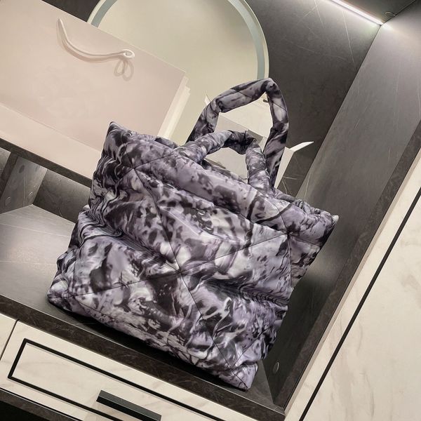 Sacs Designer Nylon Shopping fourre-tout Cotton PM PM moyen Italie Design de luxe Hands sacs Black Tie Dyed Pool Pocket Redition Luggage Plain