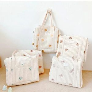 Sacs Style coréen Nouveau sac de maman brodé Mommy Sac à main sac à main sacs à couches pour bébé