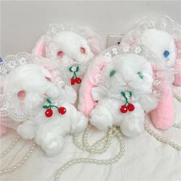 Tassen Lolita -stijl konijnenschoudertassen voor meisjes cosplay pluizige dieren handtassen parel ketens vrouwen messenger tas mini portemonnee