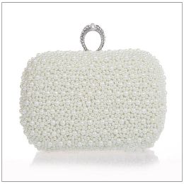 Sacs Luxury Per perle Femmes Sacs de soirée Diamants Rings de doigt Small Purse Day Cutchs Sac à main