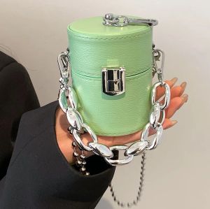 Sacs mini sacs de corps cross à lèvres pour femmes 2022 Nouveau sac à épaule de chaîne de concepteur de luxe sac mignon small small cylindrique sac