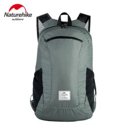 Tassen NatureHike Siliconen Vouwen Backpack Ultralicht Waterdichte mannen en vrouwen Backpack Outdoor Mountaineering Bag NH17A012B
