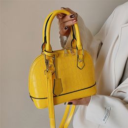 Sacs motif personnalisé sac pour femme tendance messenger 2023 nouvelle coque polyvalente bandoulière une épaule sac à main