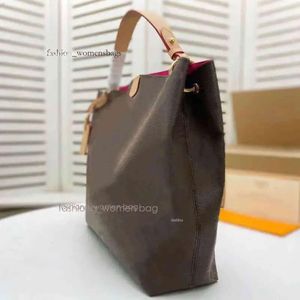 Sacs épaule 5a fourre-tout de créateur grand sac à main M43704 Hobo Capacité en cuir