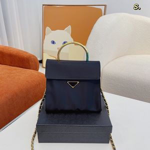 Sacs fourre-tout sac de créateur femmes sac à main classique marque de luxe imitation couleur unie simple lettre style sac à bandoulière mode cuir portefeuille fête