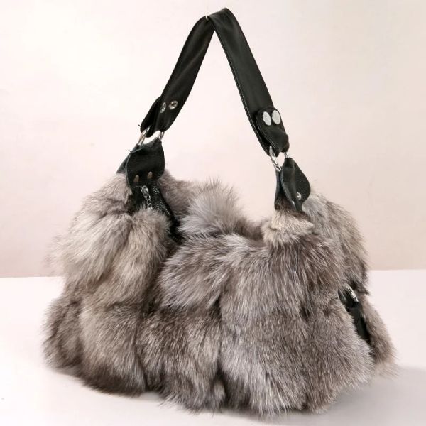 Sacs Hiver Fox Fur Fur Sac de fourrure pour femmes Fashion Fass Fur Hands Sac dames sacs sac à main