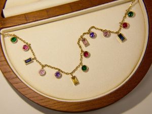 Baguette Rainbow Gemstone Collier |18 carats d'or |Charme géométrique |Superposition |Charme arc-en-ciel |Collier Rainbow Crystal |Collier d'été