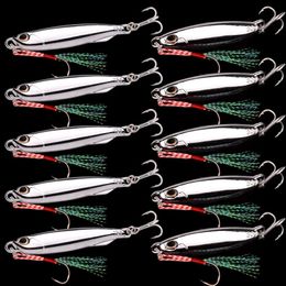 Baits Lures 10PClot métal moulé Jig cuillère 10g 15g 20g 30g 40g leurres ensemble avec crochet coulée gabarits poisson bar pêche leurre appât artificiel 231201